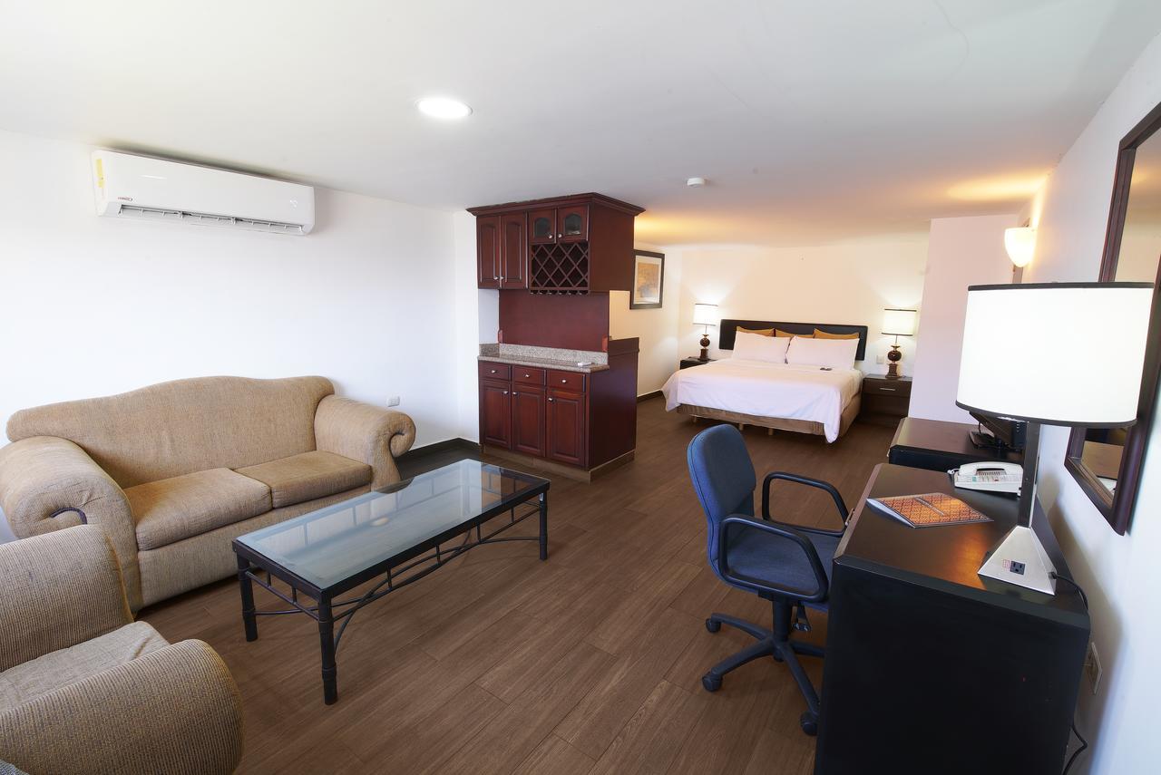 Gamma Ciudad Obregon Hotel ภายนอก รูปภาพ
